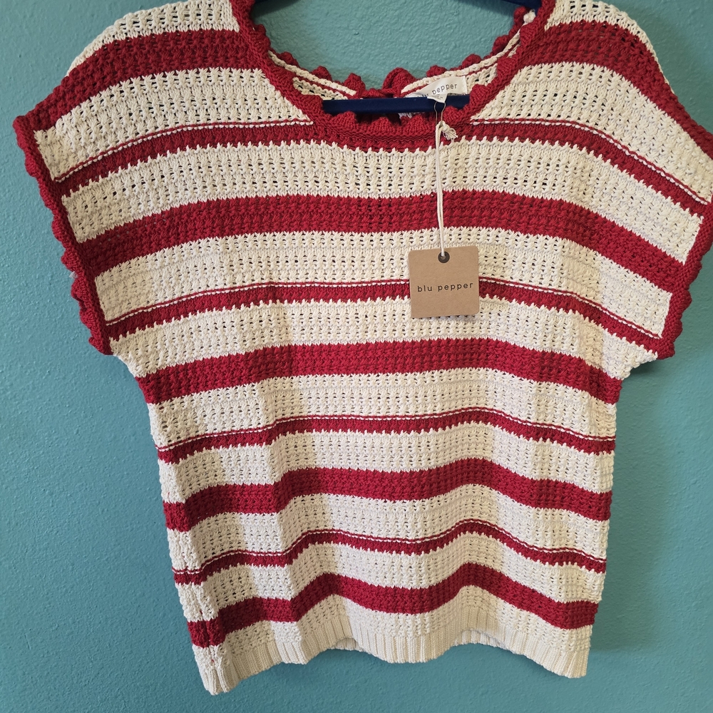 Blu Pepper Red and Cream Striped Knit Top Size Small